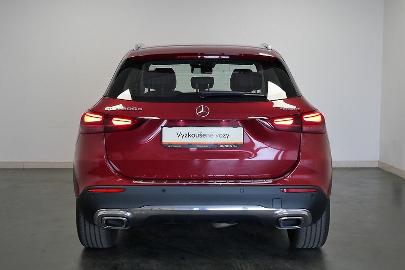 Mercedes-Benz GLA - fotka 6 z 26