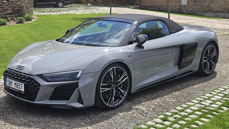Audi R8 (2023) - fotka 6 z 19