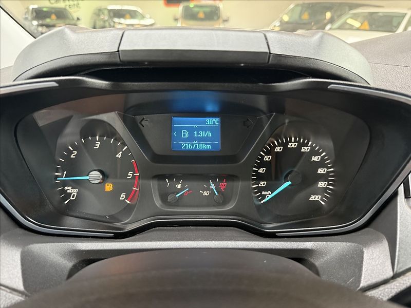 Ford Tourneo Custom 2,2 Titanium 114kW,po servisu - fotka 17 z 29
