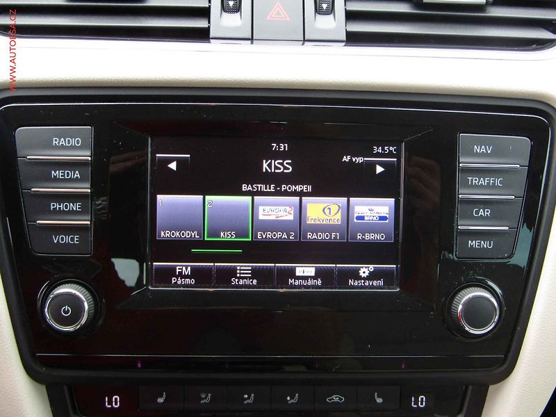 Škoda Octavia (2014) 2.0 TDi, 2.maj,ČR, Elegance - fotka 14 z 18