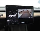 Tesla Model Y (2022) Long Range AWD 79kWh, SoH 91% - náhled 17