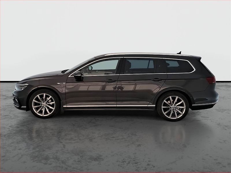 Volkswagen Passat (2021) R-Line 2.0 TDI - fotka 3 z 17