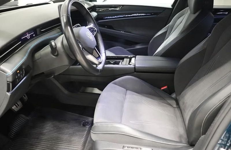 Volkswagen ID.7 Pro 360k Tažné Matrix Masáž - fotka 7 z 12