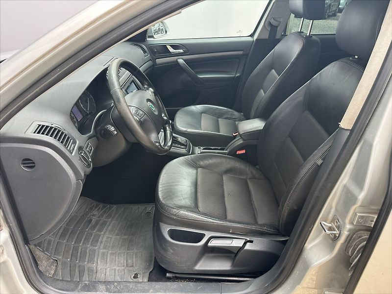 Škoda Octavia 2,0 TDI 103kW DSG - fotka 9 z 29