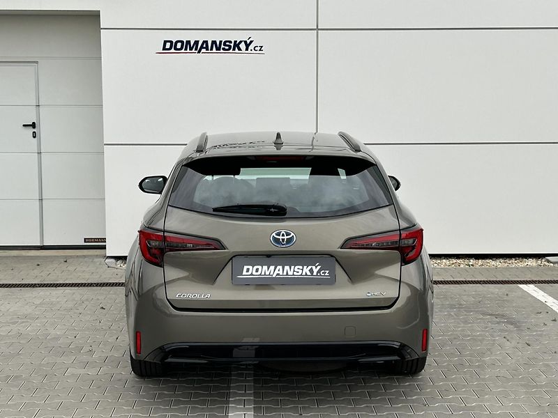 Toyota Corolla (2026) TS ACTIVE 1,8 HEV AT - fotka 11 z 14