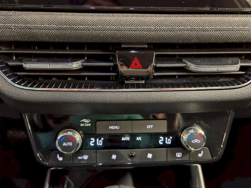 Škoda Fabia (2024) 1.0 TSI 85 kW DSG Top Selectio - fotka 14 z 26