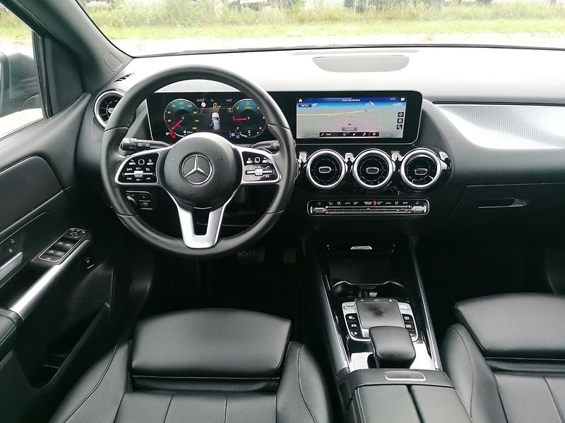 Mercedes-Benz Třídy B (2019) 180d Automat Kůže - fotka 8 z 30