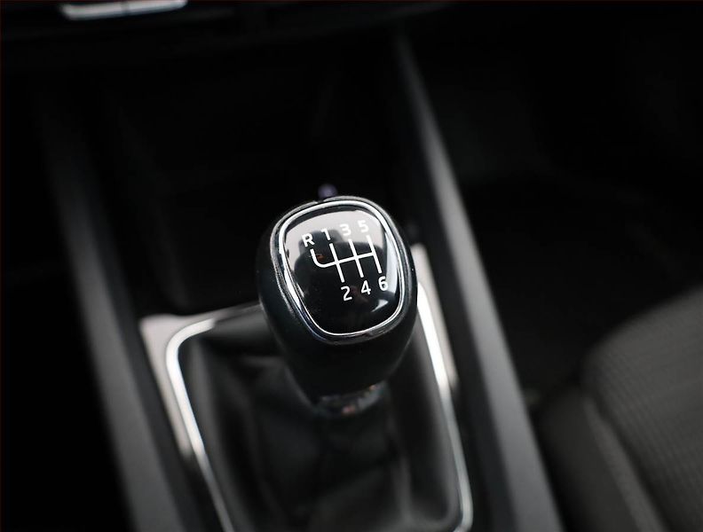 Škoda Octavia (2023) Ambition 2.0 TDI, ČR,1.maj - fotka 11 z 16