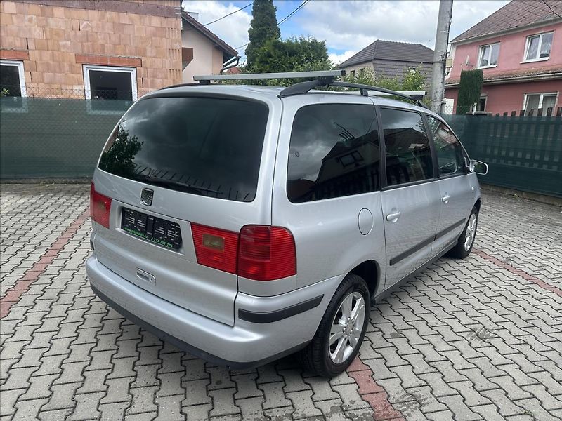 Seat Alhambra 1,9 TDI 7.MÍST BEZ KOROZE - fotka 3 z 21