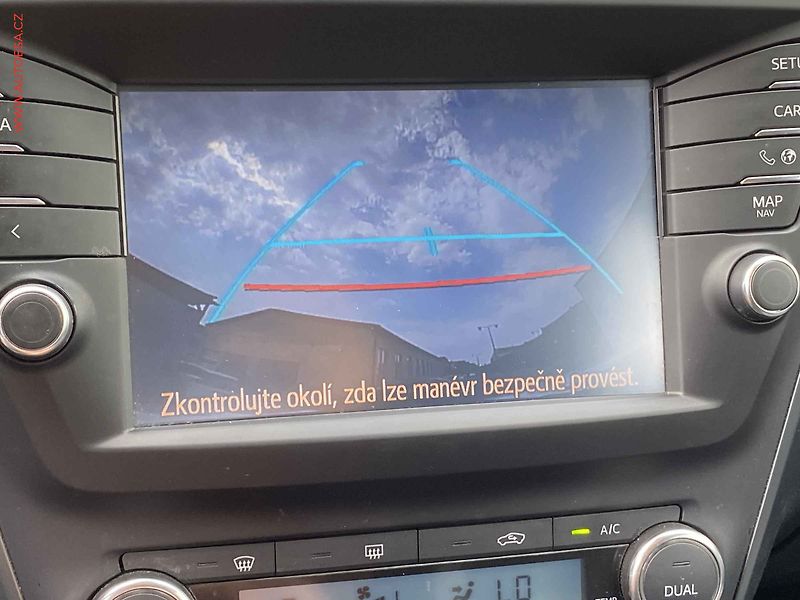 Toyota Avensis (2018) 2.0D-4D, ČR, Výhřev sed. - fotka 18 z 18