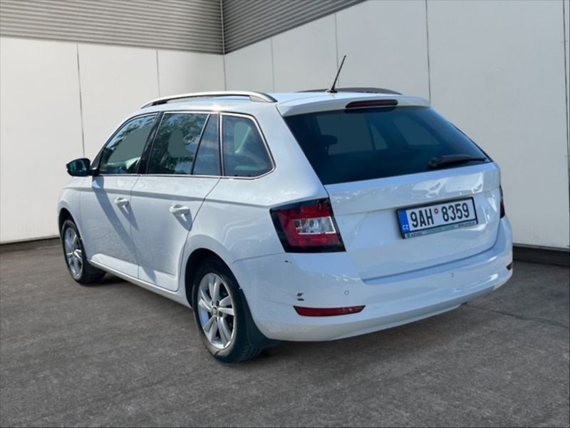 Škoda Fabia 1,0 TSI 70 Ambition - fotka 4 z 11