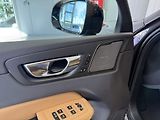 Volvo XC60 (2025) T8 AWD  ULTRA Dark 2025 - náhled 13