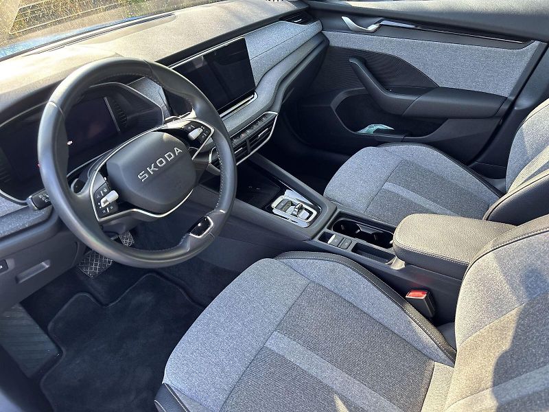 Škoda Octavia (2025) Combi 2.0 TDI DSG Top Selectio - fotka 8 z 35
