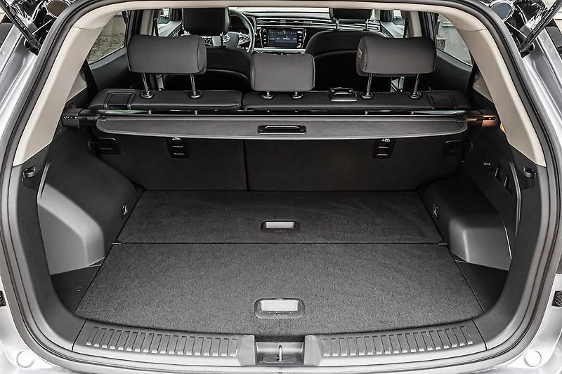 SsangYong Korando 1,5 GDI 2WD AT STYLE+TECH - fotka 8 z 13