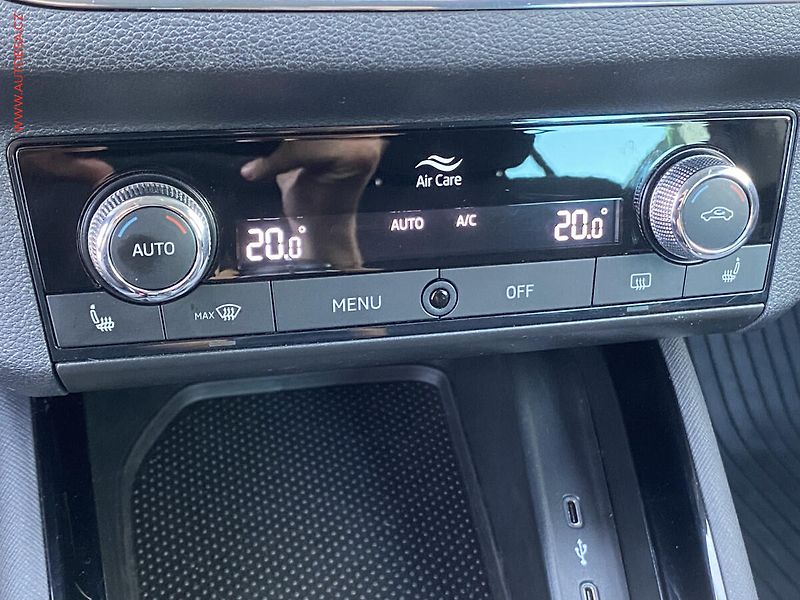 Škoda Scala (2022) 1.5 TSi, 1.maj,ČR, Style - fotka 14 z 17