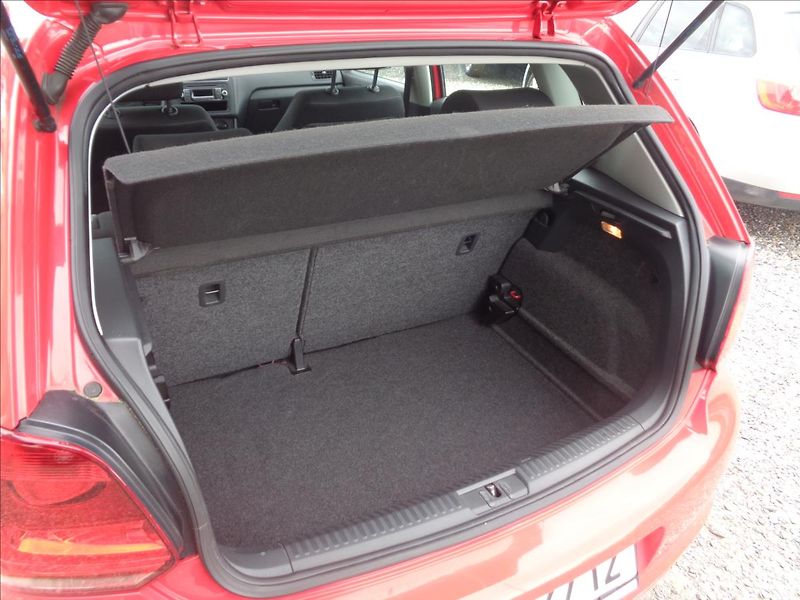 Volkswagen Polo 1,2 - fotka 9 z 19