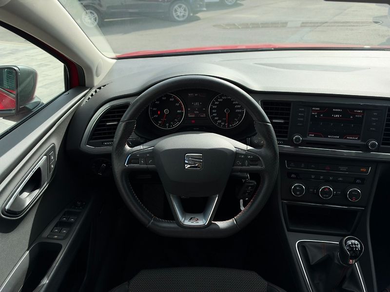 Seat Leon (2014) FR 1.4 TSI 90kW EA211 - fotka 14 z 39