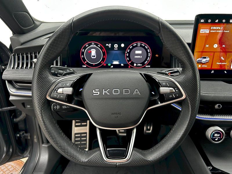 Škoda Superb (2025) Combi 2.0 TDI 110kW DSG SportL - fotka 7 z 35