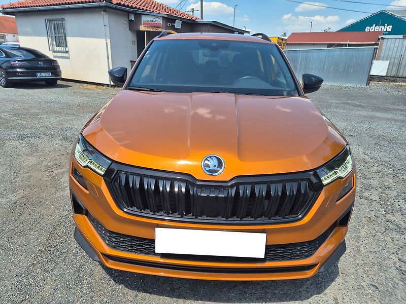 Škoda Karoq 1,5 TSI 110kW SportLine, CZ, 1 - fotka 2 z 28