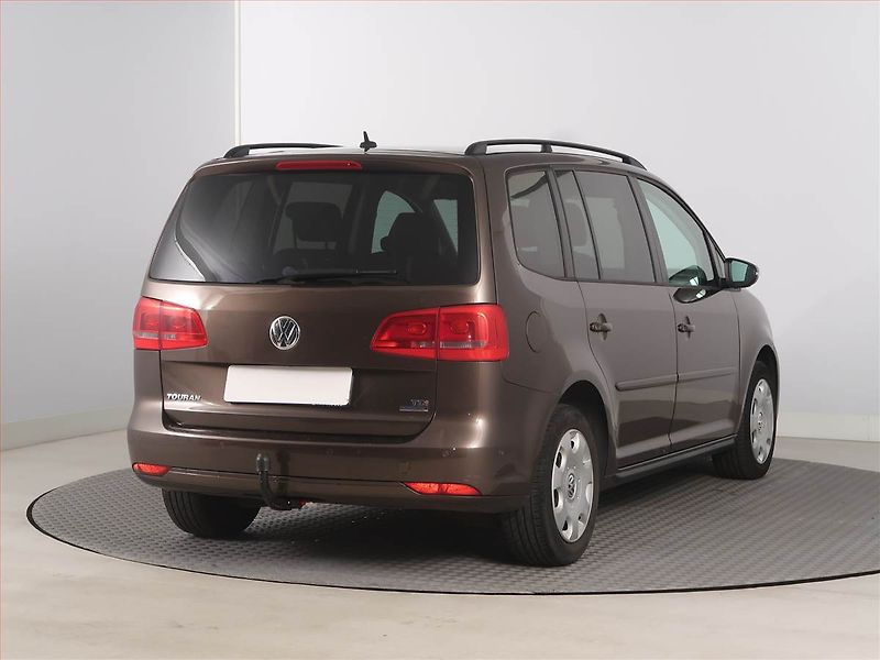 Volkswagen Touran (2011) 1.6 TDI, Tempomat - fotka 5 z 15