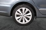 Škoda Superb (2014) 2.0 TDI, Navi, Xenony - náhled 15