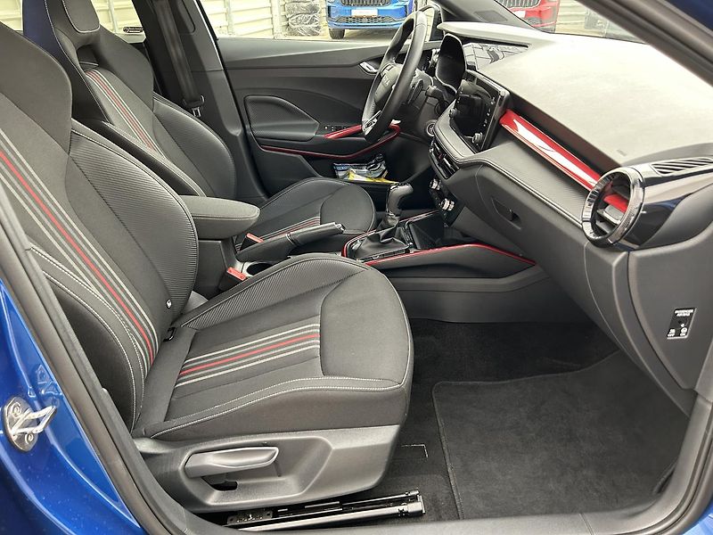 Škoda Fabia 1.0 TSI Monte Carlo - fotka 25 z 29