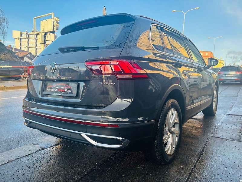 Volkswagen Tiguan PHEV/2023/PREMIUM-1M-ZÁRUKA24 - fotka 10 z 42