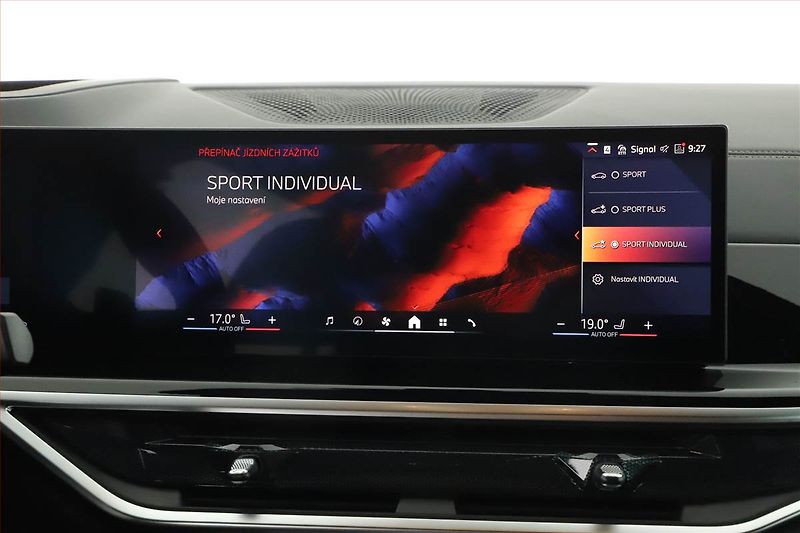 BMW X5 (2025) xDrive40i, M PAKET, DPH - fotka 15 z 27