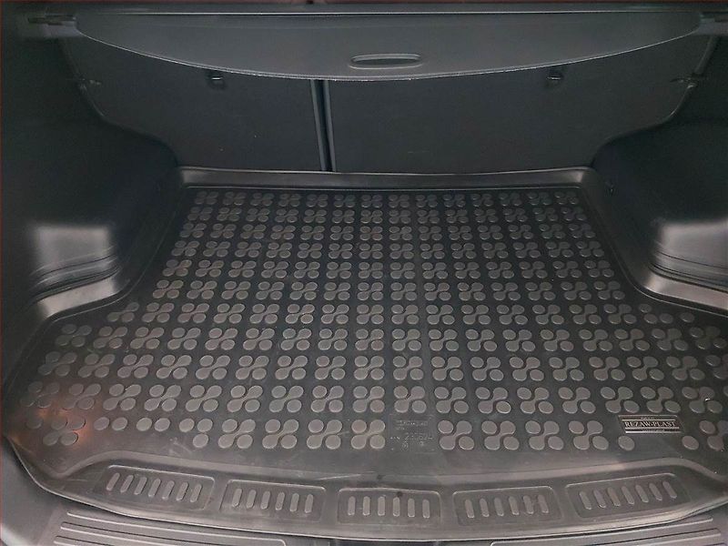 Hyundai ix35 (2014) 1.6 GDI, Serv.kniha, Kůže - fotka 14 z 17