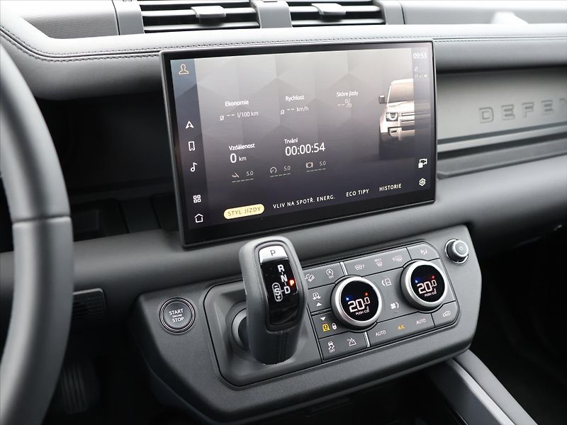 Land Rover Defender 5,0 110 P425 X-DYNAMIC CZ DPH - fotka 24 z 39