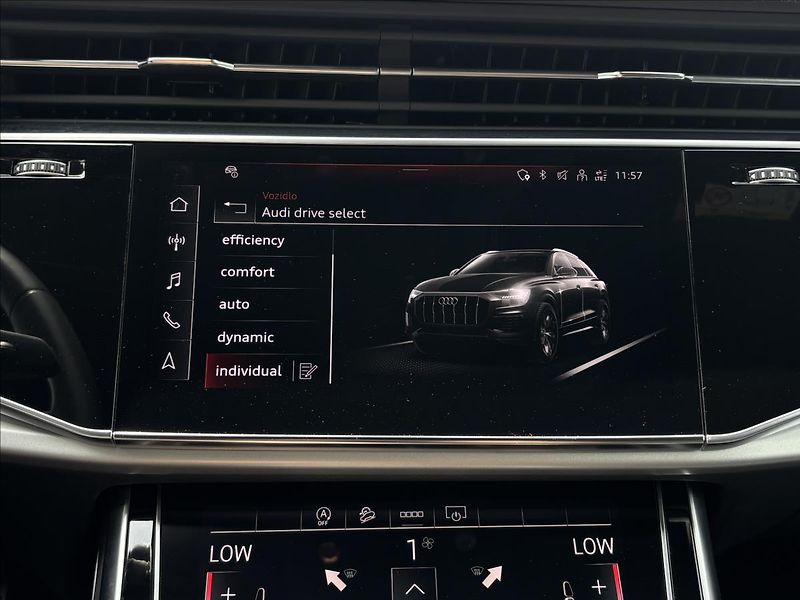 Audi Q8 3,0 TFSI V6 Quattro 250kW - fotka 28 z 34