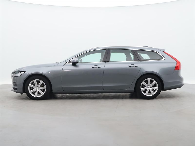 Volvo V90 2.0 D3 110kW Momentum LED - fotka 4 z 40