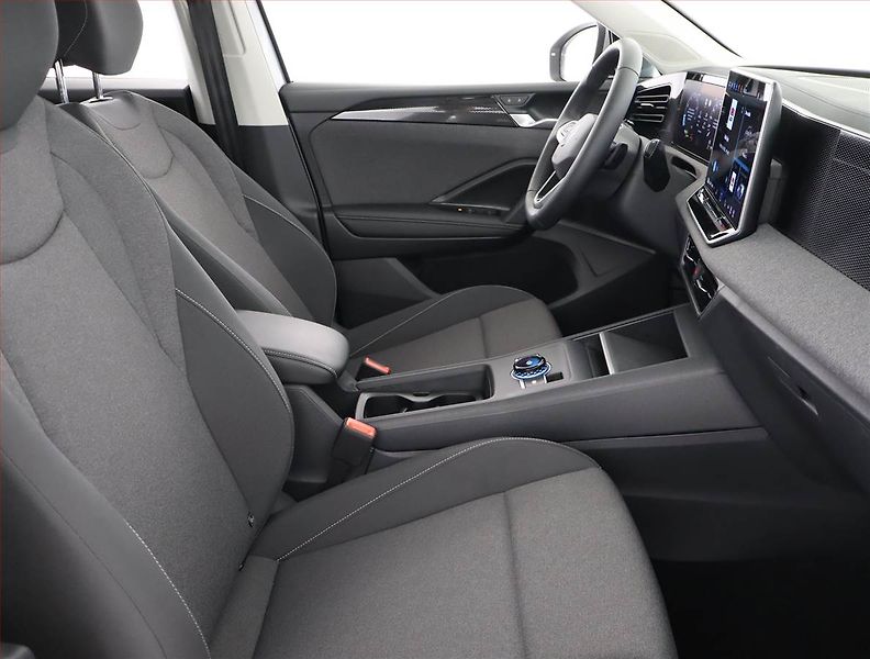 Volkswagen Tiguan (2025) Elegance 1.5 eTSI - fotka 9 z 22