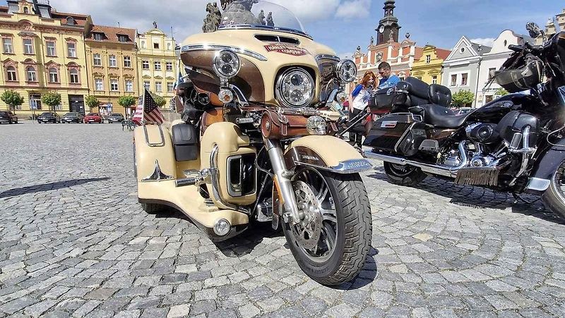 Motožehnání patří k tradicím vyznavačů silných strojů. O víkendu se ho zúčastnilo 120 motorek a sedm tříkolek.