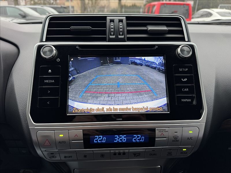 Toyota Land Cruiser 4,0   150 Prestige - fotka 20 z 28