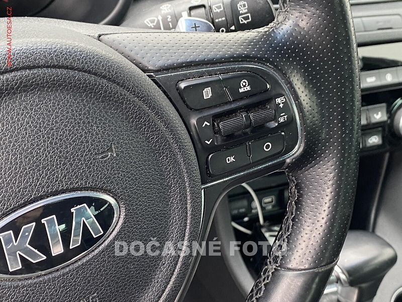 Kia Sportage (2016) 2.0 CRDi AWD, GT Line, AT - fotka 14 z 20