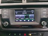Škoda Fabia (2017) Style 1.2 TSI, Xenony - náhled 13