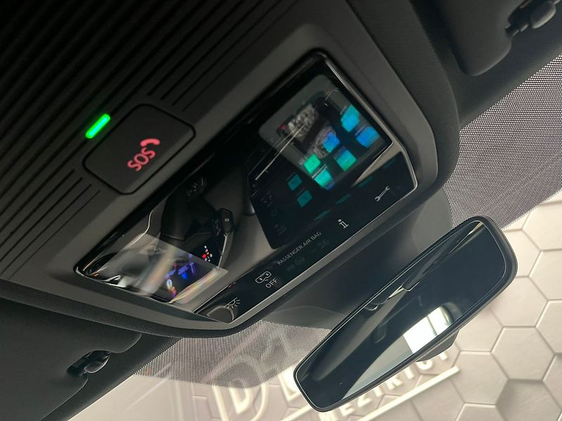 Volkswagen ID.5 Pro 77kWh SoH 96.3% tov.záruka - fotka 34 z 72