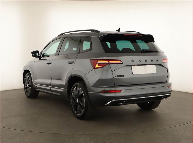 Škoda Karoq (2022) Sportline 1.5 TSI - fotka 4 z 20