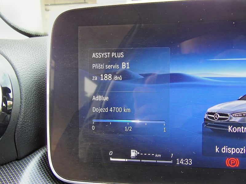 Mercedes-Benz Třídy C 220d A/T 9°LED Virtual Tažné - fotka 17 z 37