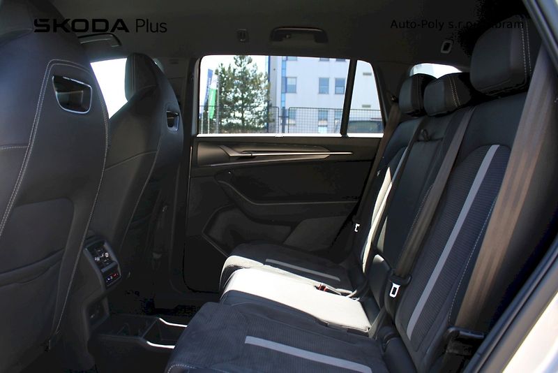 Škoda Kodiaq (2025) Sportline 2.0TDI / 142kW 4x4 7 - fotka 21 z 23