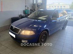 Škoda Octavia (2008) 1.9TDI, ČR, Elegance, tažné - fotografie inzerátu