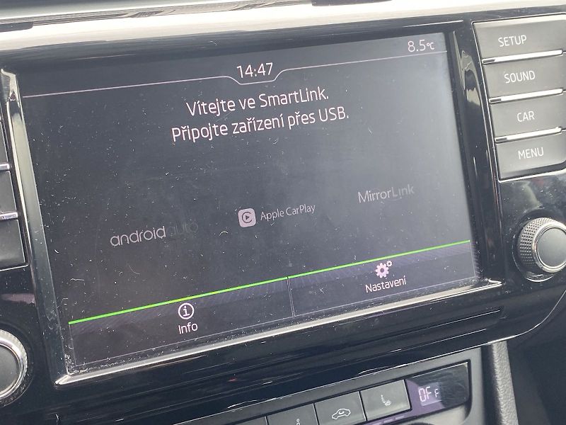 Škoda Superb (2016) Combi 2.0 TDI Ambition - fotka 19 z 31