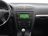Škoda Octavia (2005) 2.0 TDI, Tempomat - náhled 12