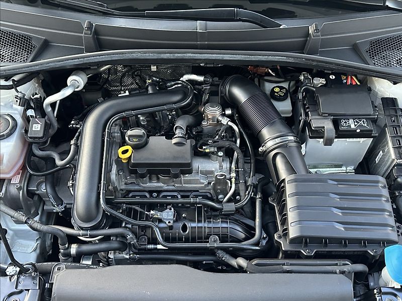 Škoda Fabia 1,0 TSI 110PS  Style DSG - fotka 45 z 53