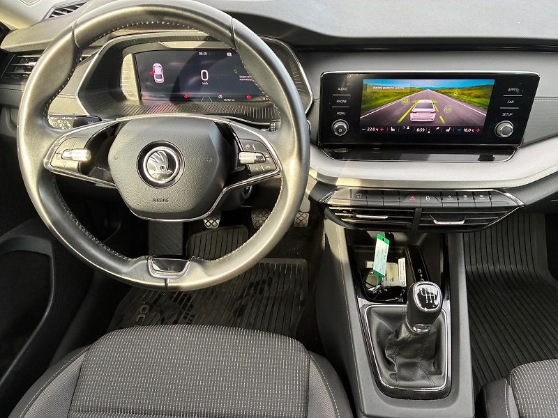 Škoda Octavia (2023) AMBITION 2.0TDI 110kW CZ DPH - fotka 10 z 11