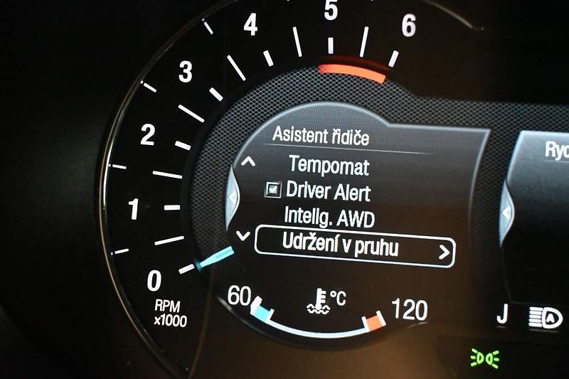 Ford S-MAX (2022) 2.0 ST-LINE 140 KW 4x4 LED ACC - fotka 23 z 43