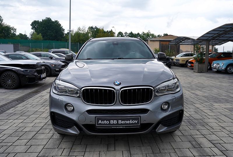 BMW X6 3.0d xDrive, M paket/260PS/ČR - fotka 1 z 44