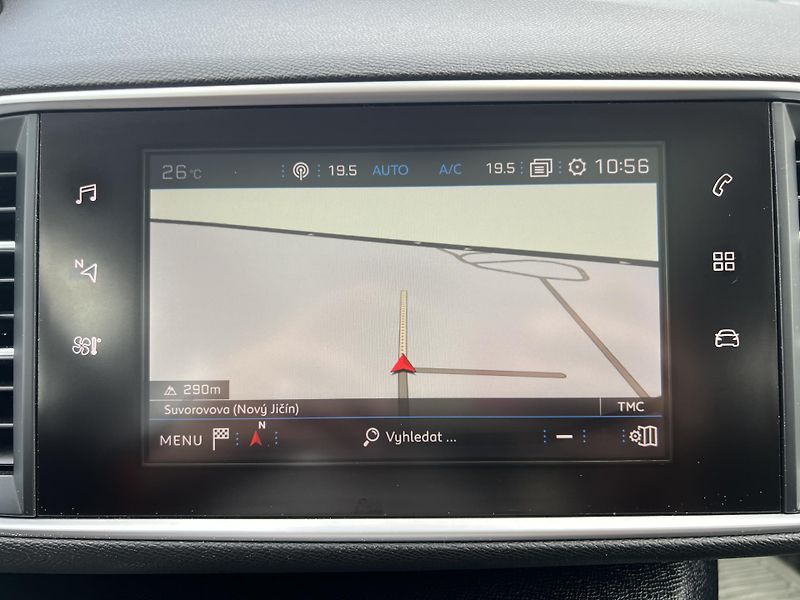 Peugeot 308 1.6HDi NAVI KLIMA TAŽNÉ ALU - fotka 22 z 45