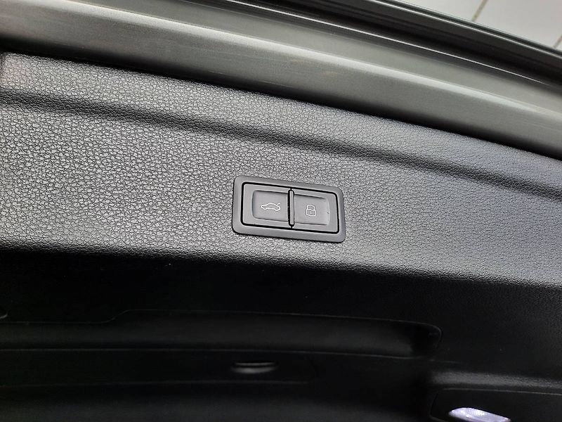 Audi Q3 (2020) 40 TDI quattro (147kW/200k) S - fotka 23 z 26